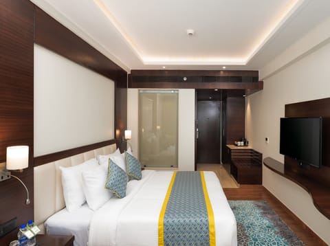 Superior Room | Premium bedding, in-room safe, laptop workspace, iron/ironing board