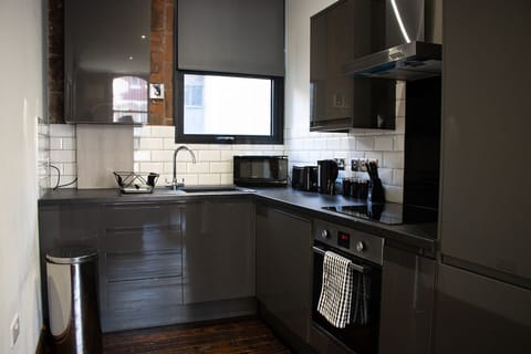 Apartment | Private kitchen | Fridge, microwave, oven, stovetop