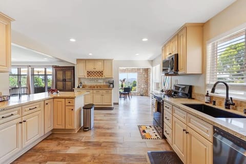 Spacious, fully stocked kitchen