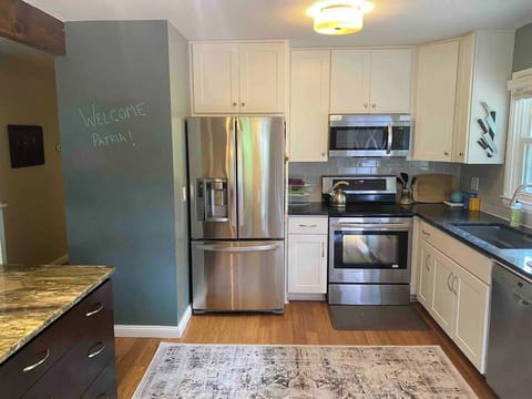 f9fa8c08-0334-42b5-8e52-e2bd95093361