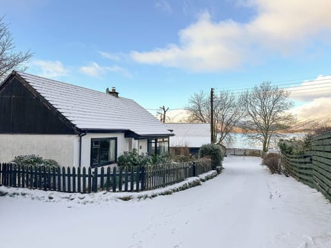 Exterior | Glen Mhor, Glenelg