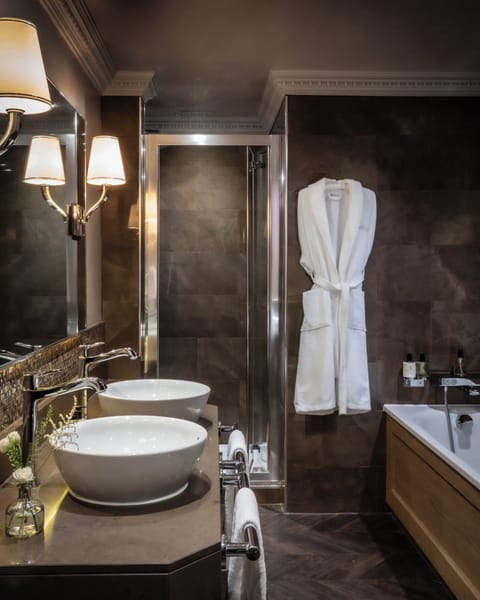 Deluxe Double Room | Bathroom | Designer toiletries, hair dryer, bathrobes, towels