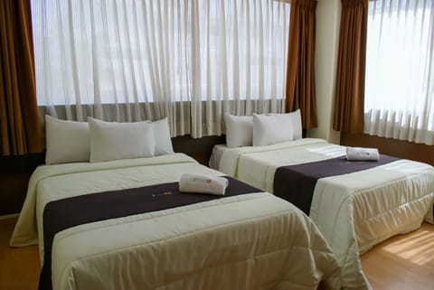 Standard Double Room | Down comforters, in-room safe, iron/ironing board, free WiFi