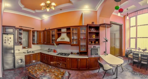 Luxury Apartment | Private kitchen | Fridge, stovetop, espresso maker, coffee/tea maker