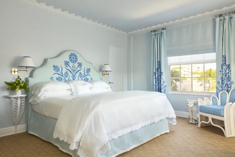 Junior Suite | Egyptian cotton sheets, premium bedding, down comforters, pillowtop beds