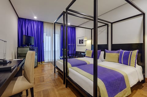 Deluxe Room, Non Smoking, City View | Premium bedding, minibar, in-room safe, desk