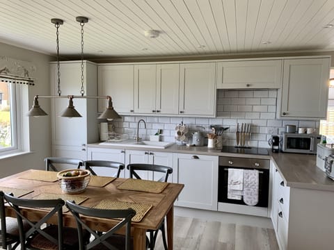 Luxury Self-Catering Apartment No 1 (Not Pet Friendly) | Private kitchen | Electric kettle, eco-friendly cleaning products