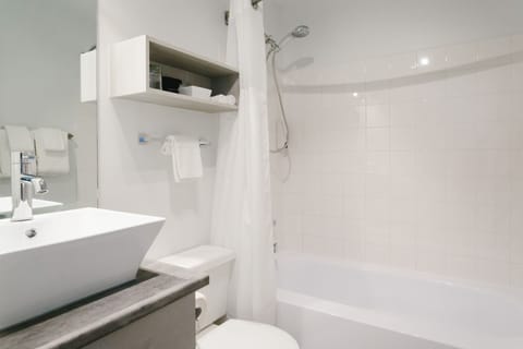 Standard Room, 2 Double Beds, River View | Bathroom | Combined shower/tub, free toiletries, hair dryer, towels
