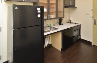 1 bedroom, in-room safe, desk, blackout drapes