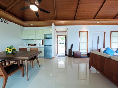 Villa 2 Bedrooms, Private Pool, Ocean View | Living area | 49-inch Smart TV with digital channels