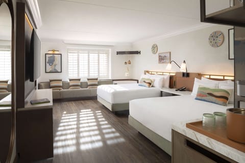 Premium bedding, pillowtop beds, in-room safe, desk