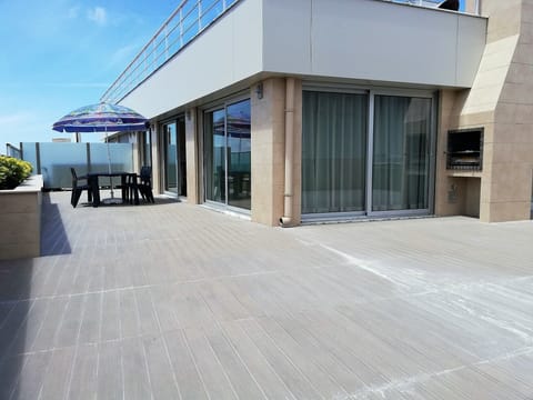 Deluxe Apartment, 1 Bedroom | Terrace/patio