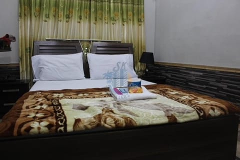 Deluxe Double Room | Free WiFi