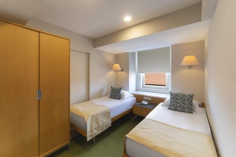 Family Suite | Premium bedding, free minibar, in-room safe, desk