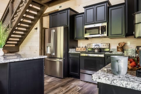 Fully-equipped kitchen