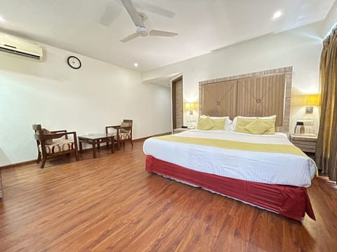Premium Room | Living area