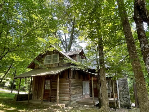 Front View of House - Entrance to the Cabin