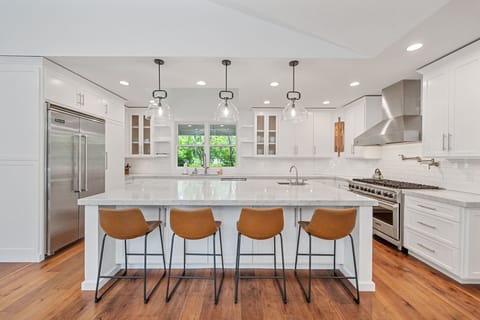 Kitchen with oversized island. A chefs dream
