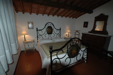 Double Room | Minibar, desk, soundproofing, free cribs/infant beds