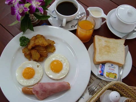 Daily English breakfast (THB 200 per person)