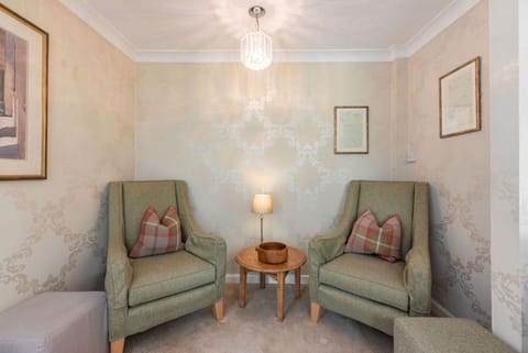 Elm Bank Living Room - StayCotswold