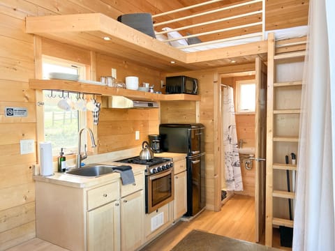 Harvard Tiny Home | Private kitchen | Microwave