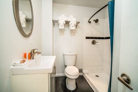 Large Oceanfront Studio | Bathroom | Free toiletries, hair dryer, towels