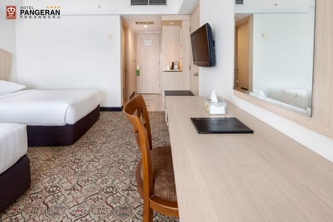 Deluxe Twin Room | Minibar, in-room safe, free WiFi