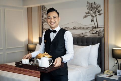 Room service - dining