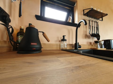 Cabin | Private kitchen | Fridge, oven, stovetop, dishwasher