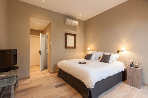 Standard Double Room | Room amenity