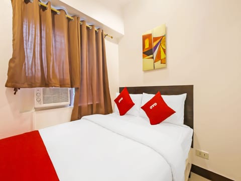 Standard Double Room | Free WiFi, bed sheets