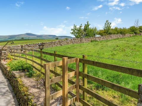 Surrounding area | Holme House, Eldroth, near Settle