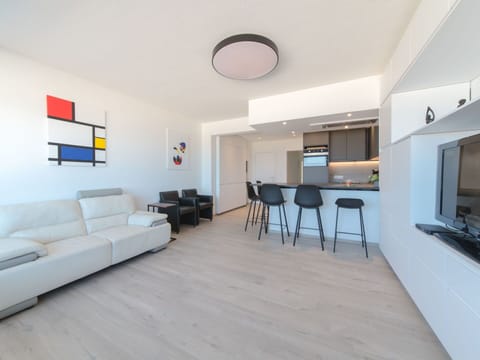 Table, Couch, Furniture, Building, Comfort, Wood, Lighting, Living Room, Interior Design, Architecture