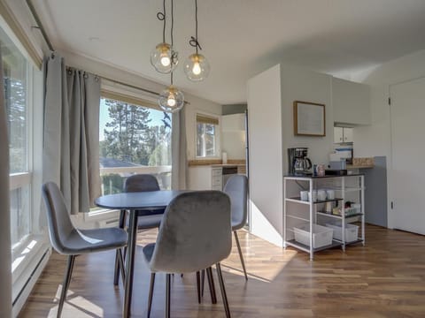 Coffee bar and dining