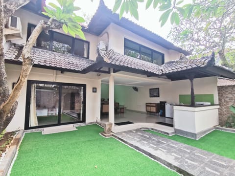 Deluxe Two Bedrooms Villa | Garden view