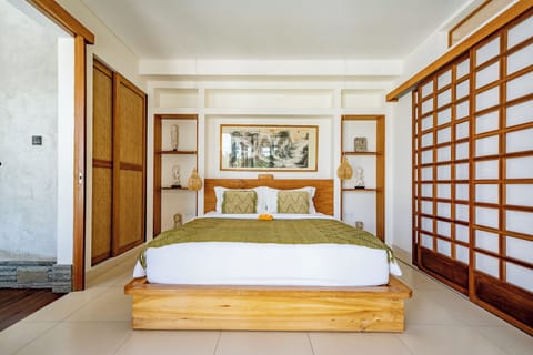 Villa | 3 bedrooms, in-room safe, desk, free WiFi