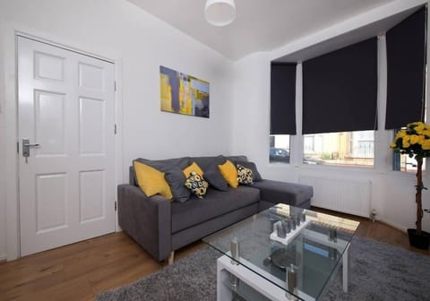 D1fbe824 ea54 423d 9908 0d37f9792f1d