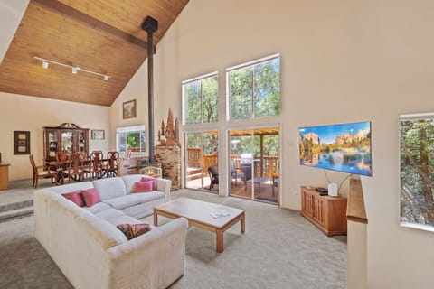 High vaulted ceiling and open concept living