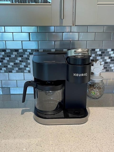 Keurig coffee pot and one cup maker. Bring your favorite coffee grinds! We will provide 6 k-cups to start the trip.