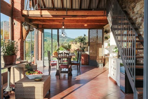 Villa, Smoking | 5 bedrooms