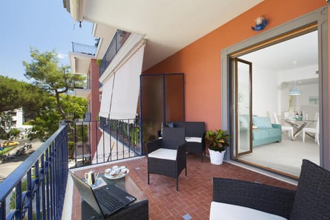 Apartment, Smoking | 1 bedroom, iron/ironing board, WiFi