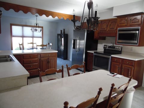 kitchen with eat in bar