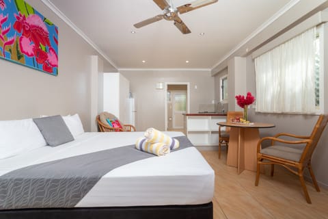 Studio, Beach View, Beachfront | Premium bedding, in-room safe, iron/ironing board, WiFi