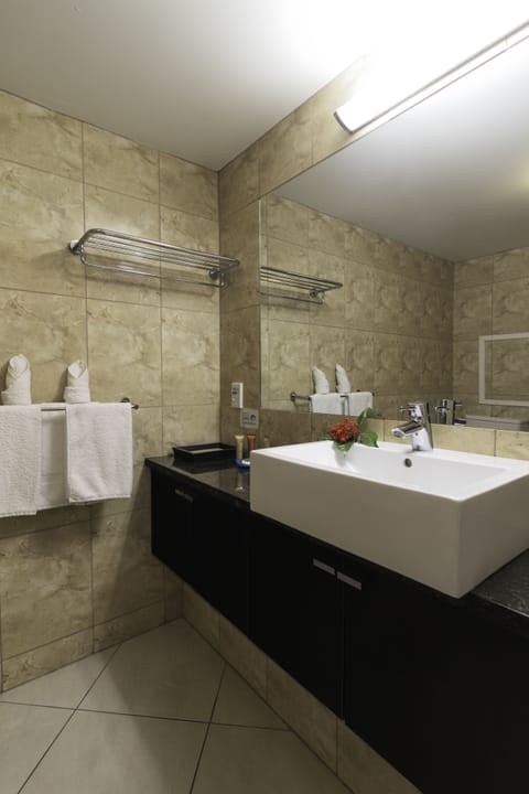 Villa, 2 Bedrooms, Beach View, Beachfront | Bathroom | Shower, free toiletries, hair dryer, towels