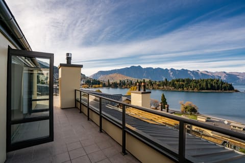 Apartment | Balcony