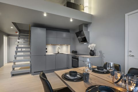 Exclusive Suite | Private kitchen | Oven