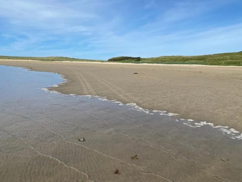 Cottage | Beach