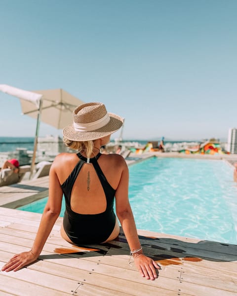 Outdoor pool, sun loungers