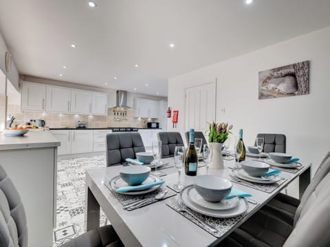 Kitchen/diner | The Old Forge - Wooler Country Cottages, Wooler